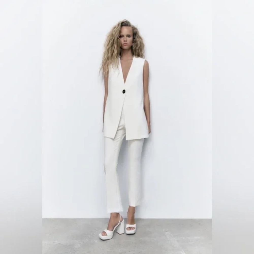Zara White Boxy Buttoned Tunic